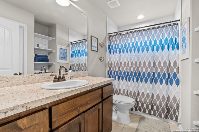 2319 Westview, Canyon Lake, TX 78133