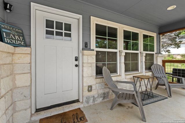 2319 Westview, Canyon Lake, TX 78133