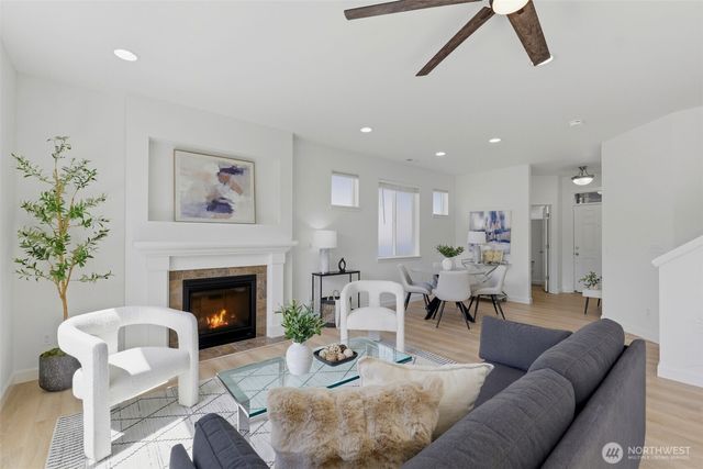 11208 Borgen Loop, Gig Harbor, WA 98332