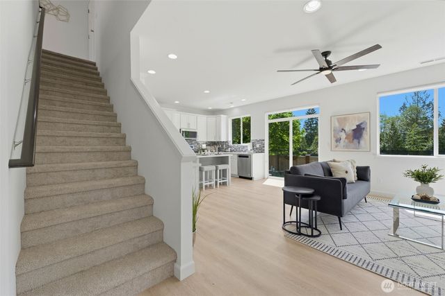 11208 Borgen Loop, Gig Harbor, WA 98332