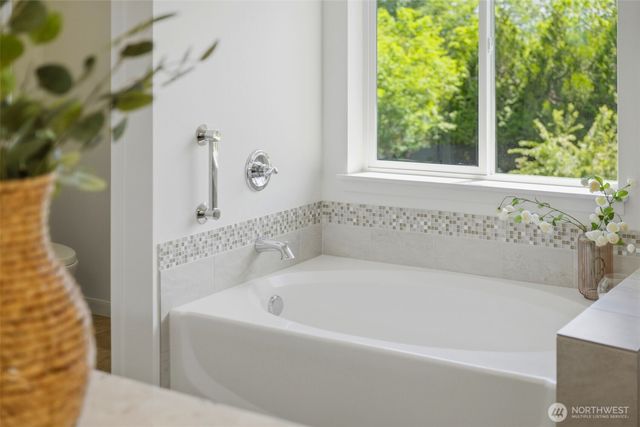 11208 Borgen Loop, Gig Harbor, WA 98332