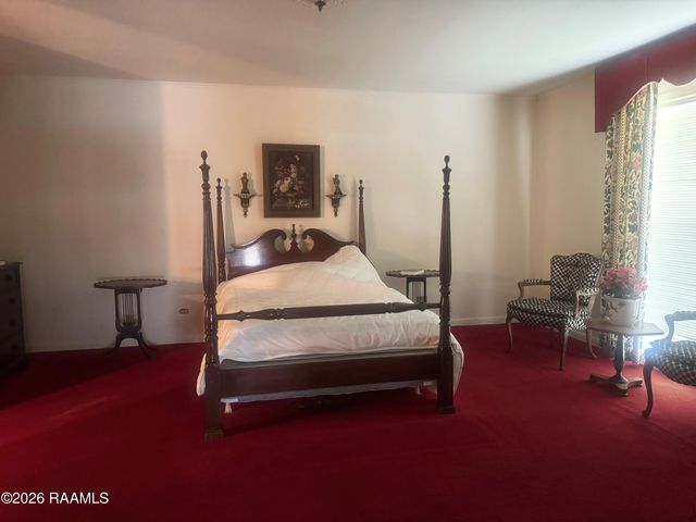912 W Main Street, New Iberia, LA 70560
