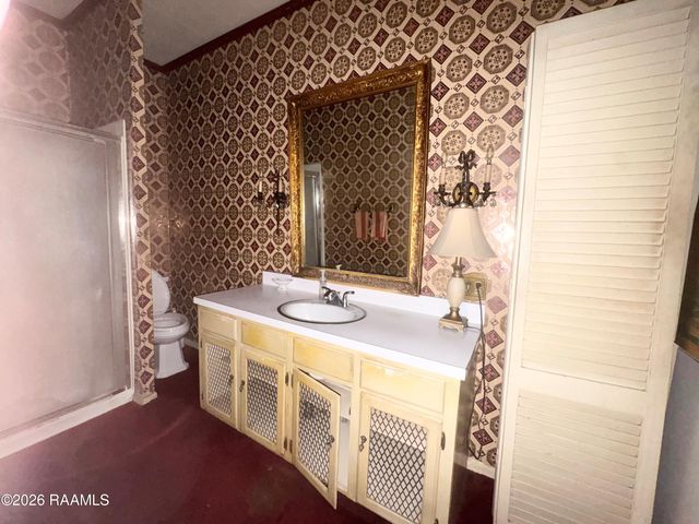 912 W Main Street, New Iberia, LA 70560