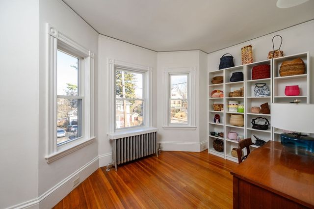 10 Brookside Park, Milton, MA 02186