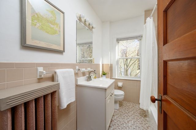 10 Brookside Park, Milton, MA 02186