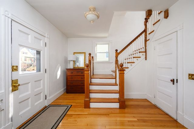 10 Brookside Park, Milton, MA 02186