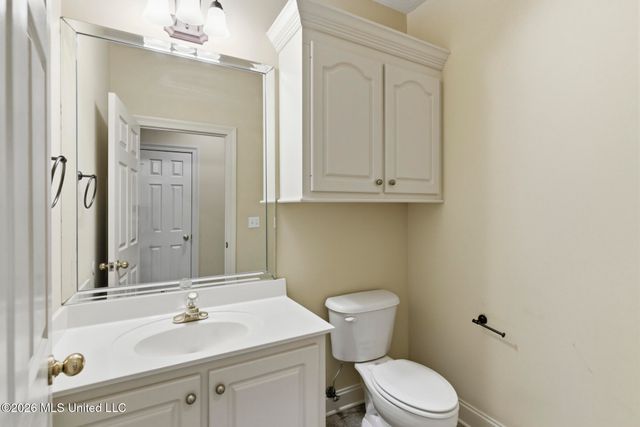 210 Whistlers Way, Hattiesburg, MS 39402