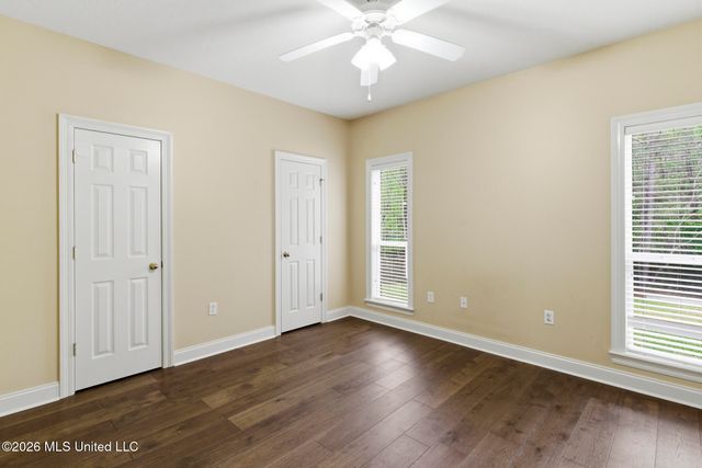 210 Whistlers Way, Hattiesburg, MS 39402