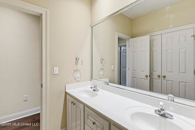 210 Whistlers Way, Hattiesburg, MS 39402