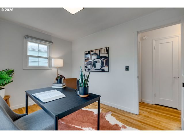 1215 Ne 79TH Ave, Portland, OR 97213