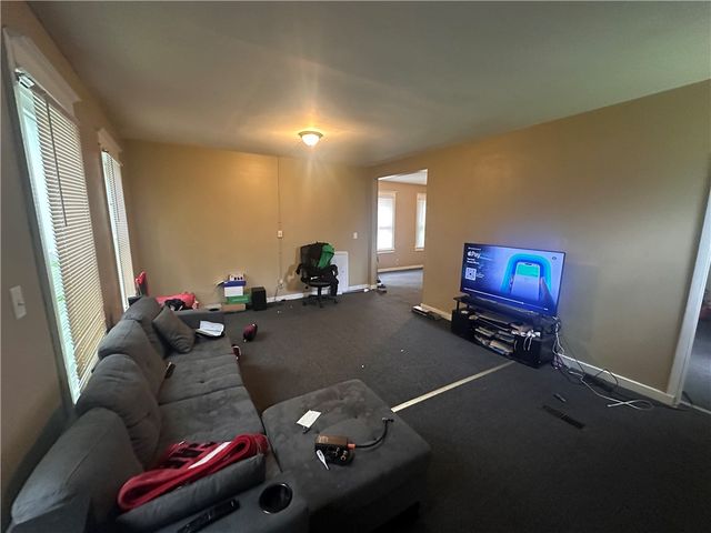 345 4th Street, Rochester, NY 14605