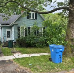 345 4th Street, Rochester, NY 14605