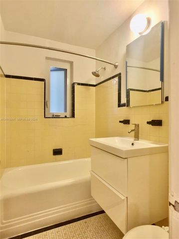 260 Euclid Avenue 4, Miami Beach, FL 33139