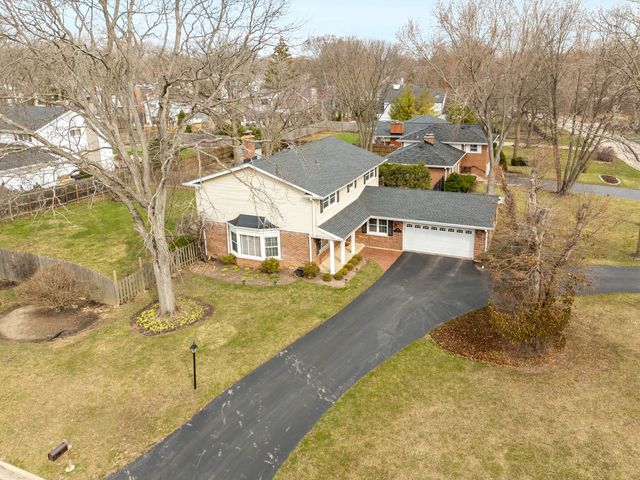 196 E Louis Avenue, Lake Forest, IL 60045