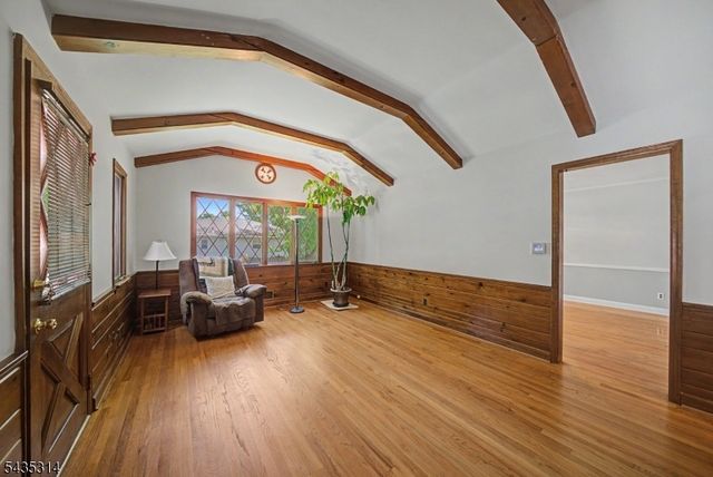 6 Hilltop Ave, Clark Twp., NJ 07066