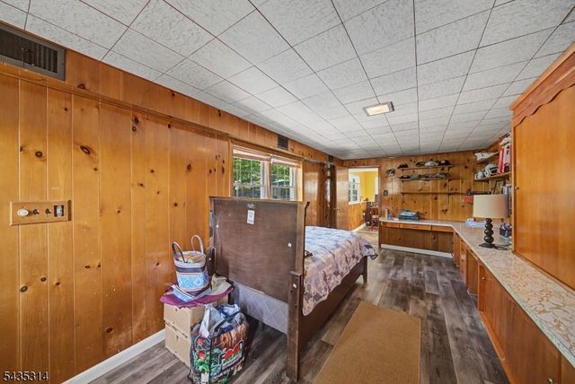 6 Hilltop Ave, Clark Twp., NJ 07066