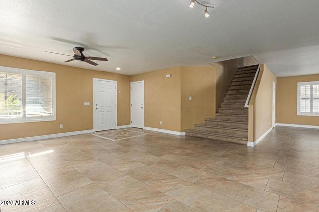 990 E DORIS Street, Avondale, AZ 85323