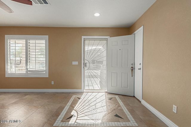 990 E DORIS Street, Avondale, AZ 85323