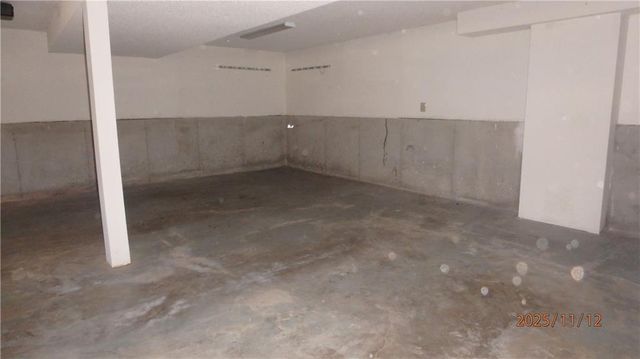 2439 N 88 Terrace, Kansas City, KS 66109