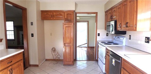 2439 N 88 Terrace, Kansas City, KS 66109