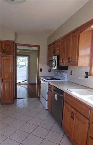 2439 N 88 Terrace, Kansas City, KS 66109