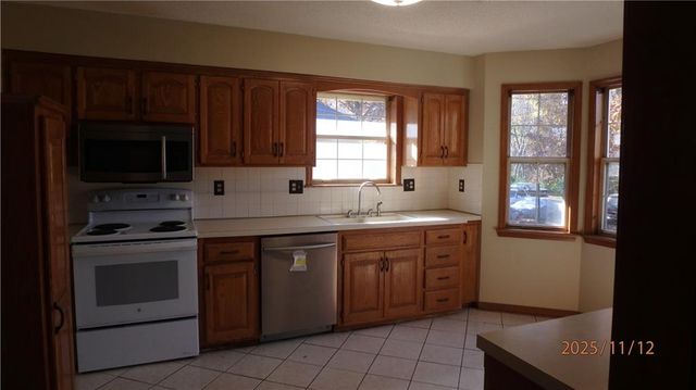 2439 N 88 Terrace, Kansas City, KS 66109