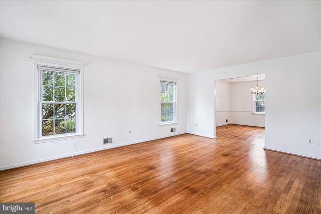 1913 HOPEFIELD RD, Silver Spring, MD 20905