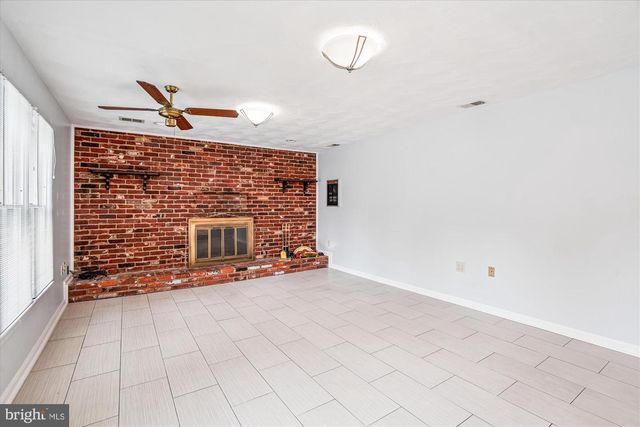 1913 HOPEFIELD RD, Silver Spring, MD 20905