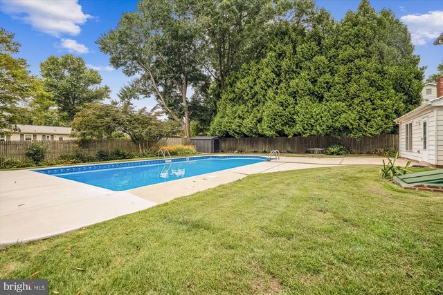 1913 HOPEFIELD RD, Silver Spring, MD 20905