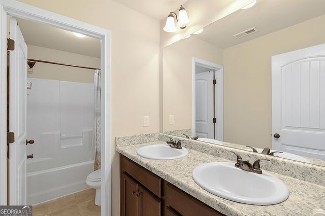 4103 Potomac Walk Court, Loganville, GA 30052