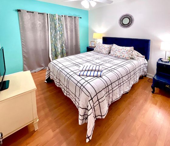 513 SW 17th Street, Fort Lauderdale, FL 33315