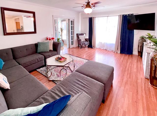 513 SW 17th Street, Fort Lauderdale, FL 33315