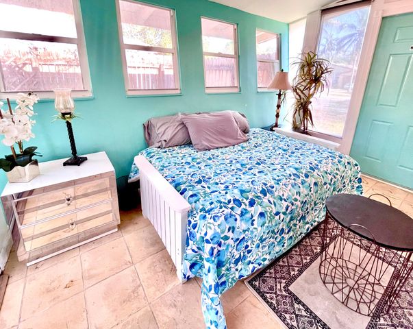 513 SW 17th Street, Fort Lauderdale, FL 33315
