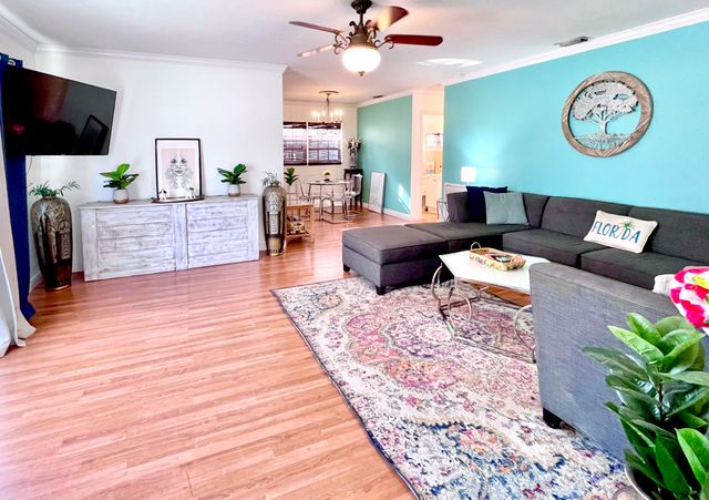 513 SW 17th Street, Fort Lauderdale, FL 33315