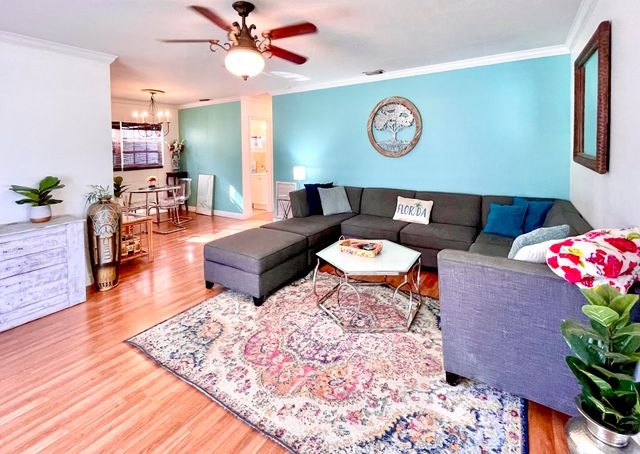 513 SW 17th Street, Fort Lauderdale, FL 33315