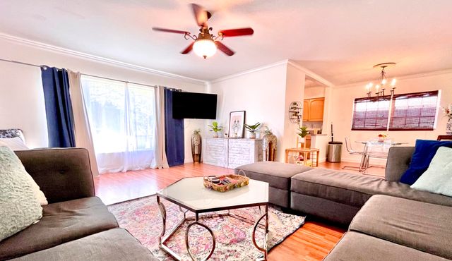 513 SW 17th Street, Fort Lauderdale, FL 33315