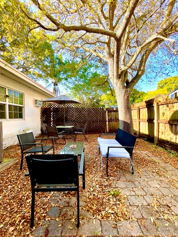 513 SW 17th Street, Fort Lauderdale, FL 33315