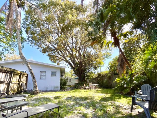 513 SW 17th Street, Fort Lauderdale, FL 33315