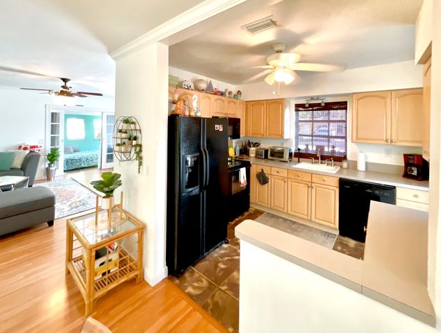 513 SW 17th Street, Fort Lauderdale, FL 33315