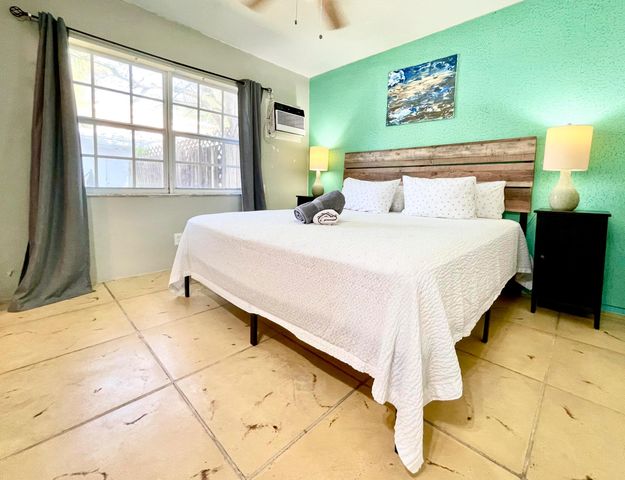513 SW 17th Street, Fort Lauderdale, FL 33315