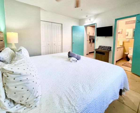 513 SW 17th Street, Fort Lauderdale, FL 33315