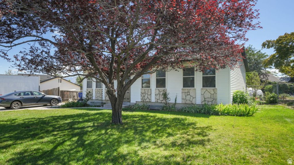 3925 RIVENDELL RD, Taylorsville, UT 84129 — photo 2
