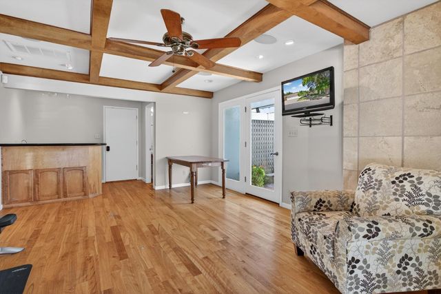 1909 Chelwood Way, Modesto, CA 95355