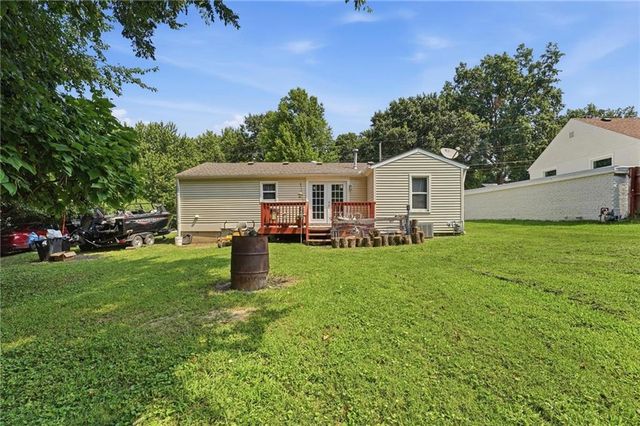 701 Hickory Street, Richmond, MO 64085