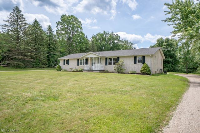 3090-3092 Brumbaugh Street NW, North Canton, OH 44720