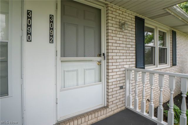 3090-3092 Brumbaugh Street NW, North Canton, OH 44720