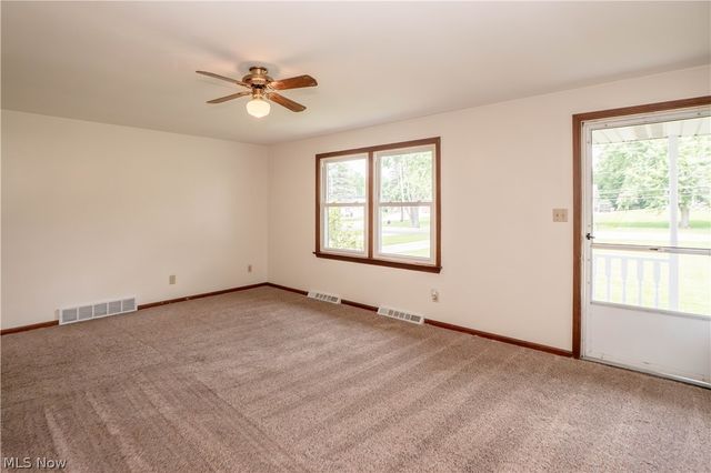 3090-3092 Brumbaugh Street NW, North Canton, OH 44720