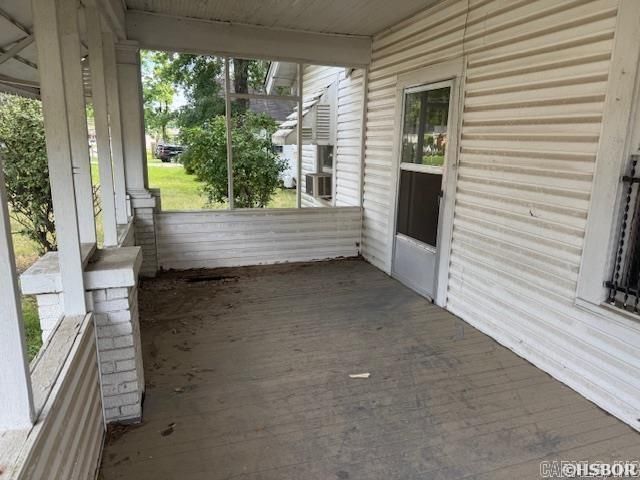 705 N Hyatt Street, Monticello, AR 71855