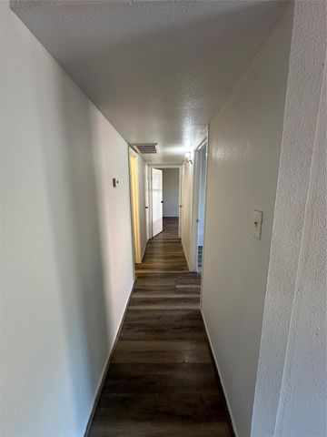 10100 S Gessner Road 212, Houston, TX 77071