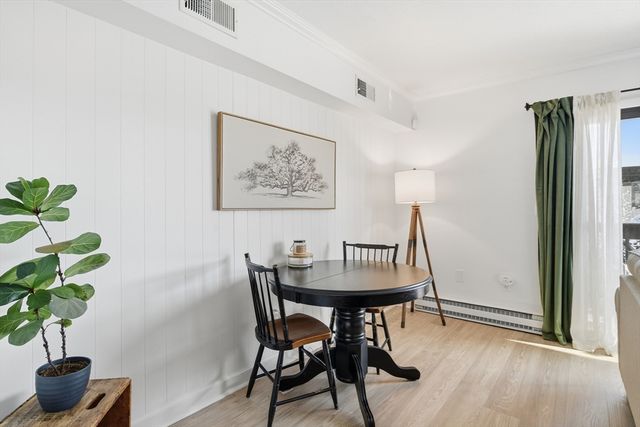 4 Pebblestone Cir 4, Suffield, CT 06078